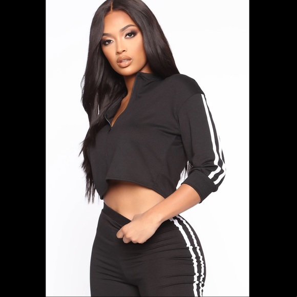 Here to Score Active Biker Short Set- Black - Picture 2 of 10